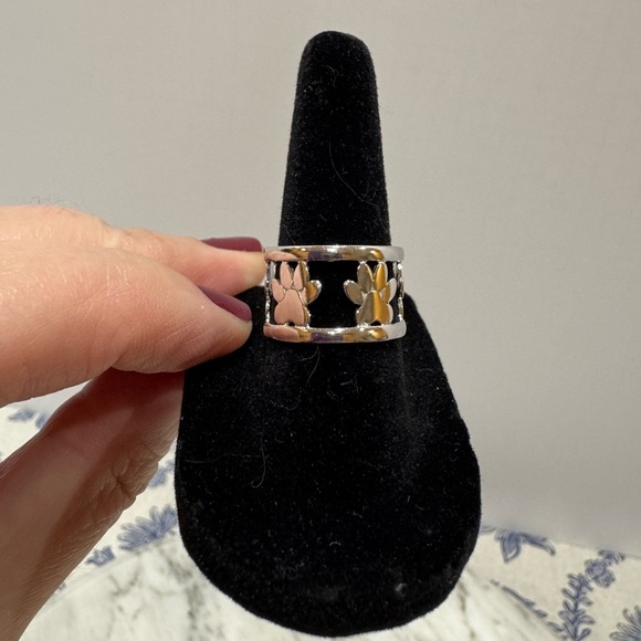 Jewelry - Turkish Sterling silver band ring with dog paws